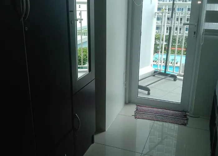 Luxurious In The Heart Of Makati Philippines * Manila